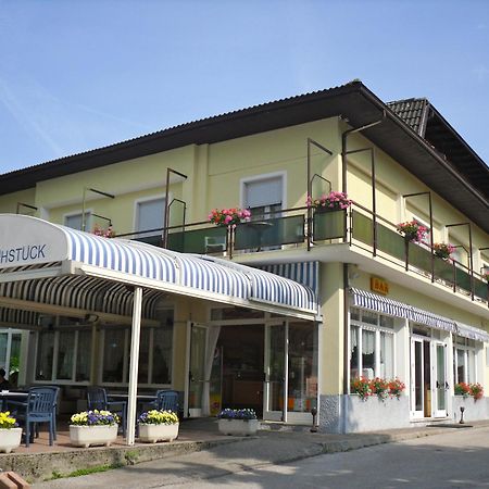 Garni Bellavista Hotel Calceranica al Lago Ngoại thất bức ảnh