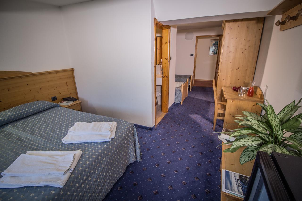 Garni Bellavista Hotel Calceranica al Lago Ngoại thất bức ảnh